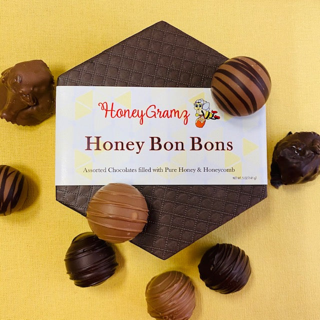 
            
                Load image into Gallery viewer, Chocolate Bon Bon &amp;amp; Honey Gift Box
            
        